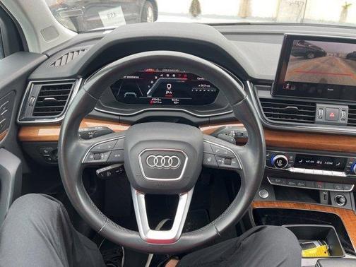 2023 Audi Q5 45 S line Premium Plus