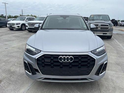 2023 Audi Q5 45 S line Premium Plus