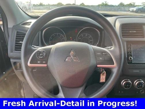 2023 Mitsubishi Outlander Sport 2.0 ES