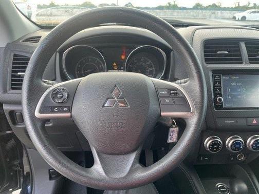 2023 Mitsubishi Outlander Sport 2.0 ES