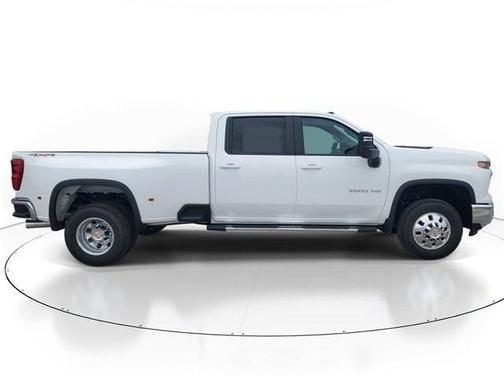 2025 Chevrolet Silverado 3500 LT