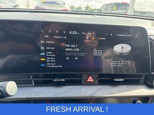 Wolf Gray 2023 Kia Sportage X-Line