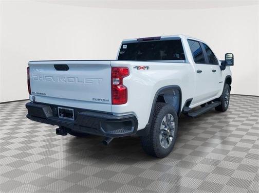 2025 Chevrolet Silverado 2500 Custom