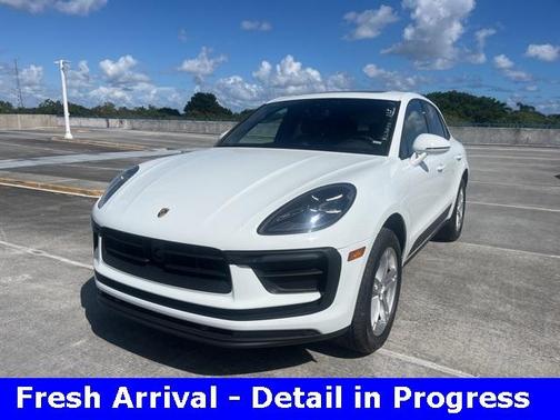 2024 Porsche Macan T