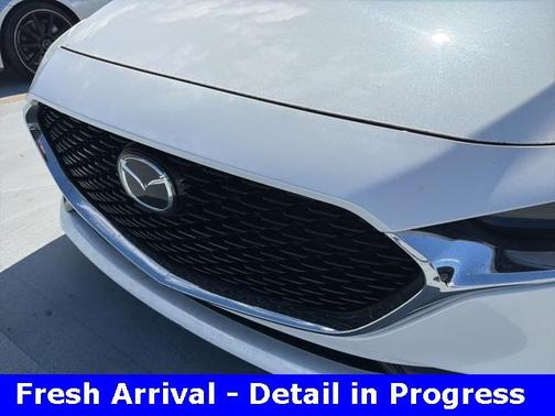 2024 Mazda Mazda3 FWD w/Preferred Package