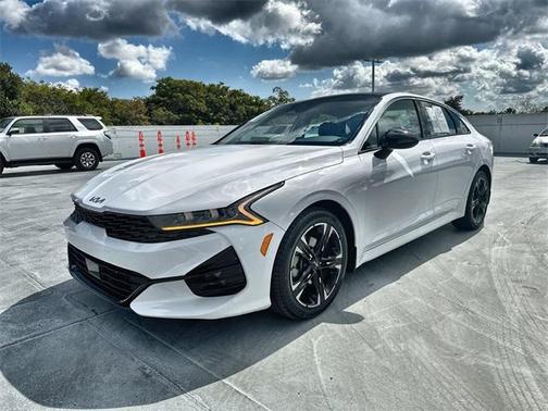 2023 Kia K5 GT-Line