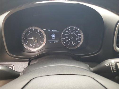 2022 Hyundai VENUE SEL