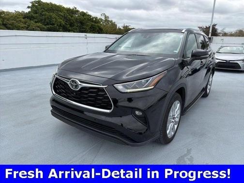 2023 Toyota Highlander Limited