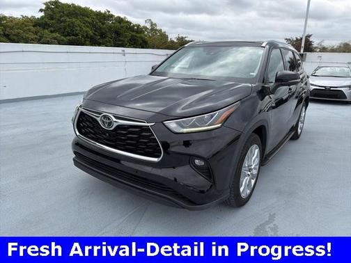 2023 Toyota Highlander Limited