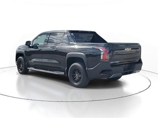 2025 Chevrolet Silverado EV LT