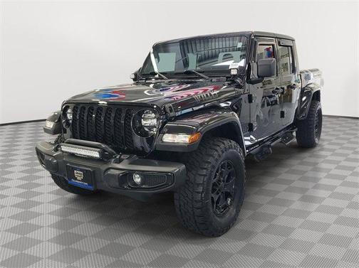 2022 Jeep Gladiator Sport