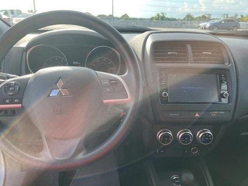 2023 Mitsubishi Outlander Sport 2.0 ES