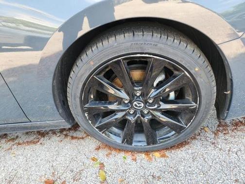 2023 Mazda Mazda3 2.5 S Carbon Edition