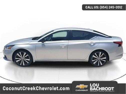 2022 Nissan Altima 2.5 SR