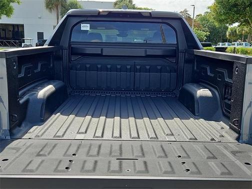 2025 Chevrolet Silverado EV RST