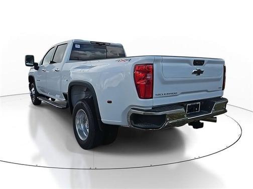 2025 Chevrolet Silverado 3500 LTZ