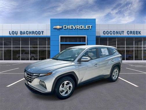 2024 Hyundai TUCSON SE