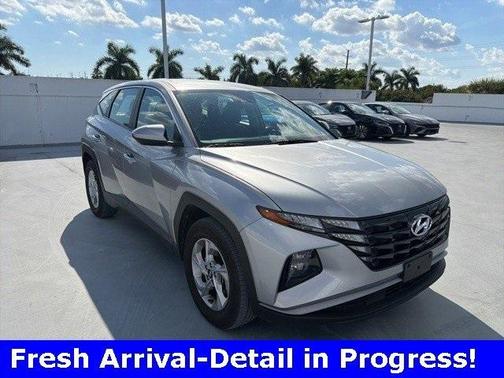 2024 Hyundai TUCSON SE
