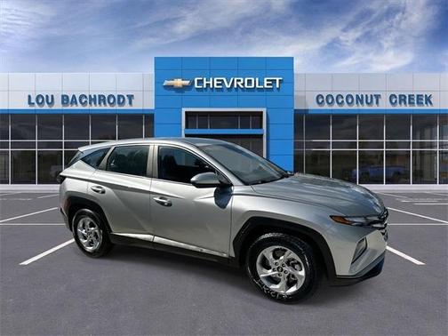 2024 Hyundai TUCSON SE