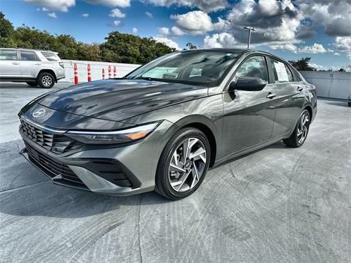 2025 Hyundai ELANTRA SEL Convenience