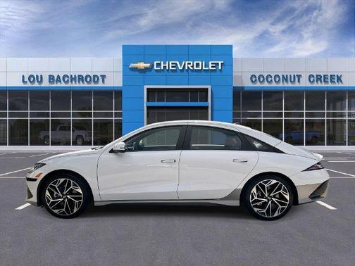 White 2023 Hyundai IONIQ 6 SEL