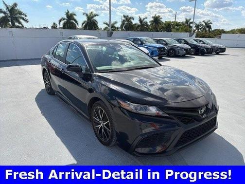 2023 Toyota Camry SE