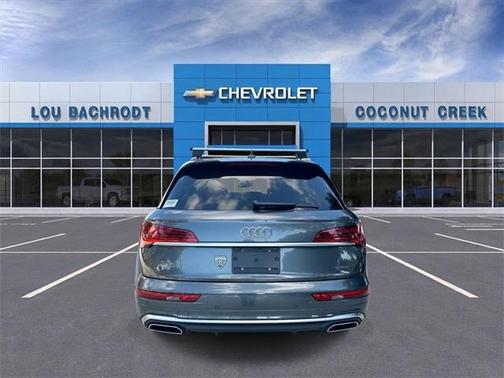 2024 Audi Q5 45 S line quattro Premium