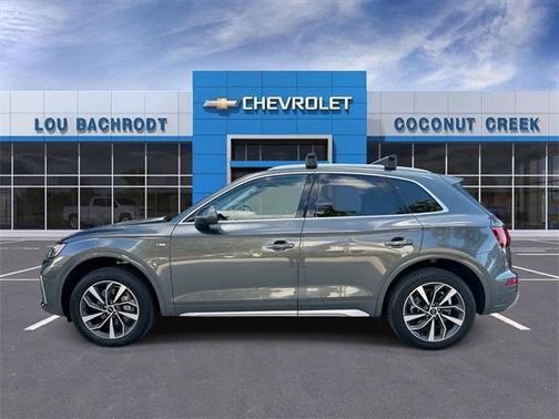 2024 Audi Q5 45 S line quattro Premium