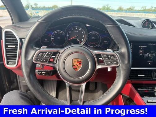 2019 Porsche Cayenne Base