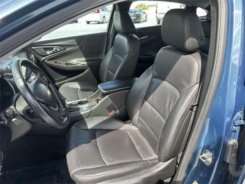 2024 Chevrolet Malibu 2LT