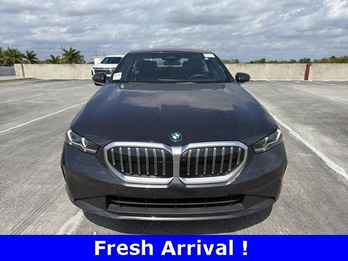 2024 BMW 530 i