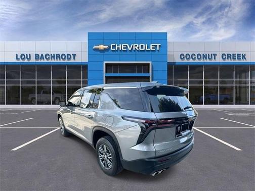 2024 Chevrolet Traverse LS