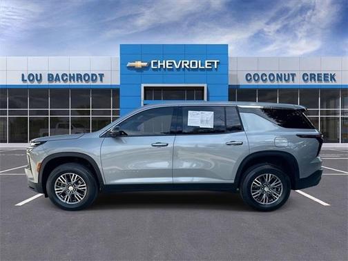 2024 Chevrolet Traverse LS