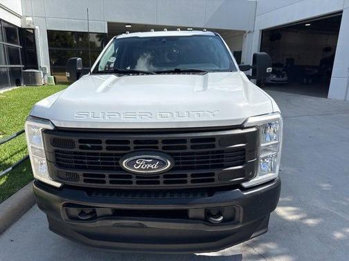 2023 Ford F-350 XL