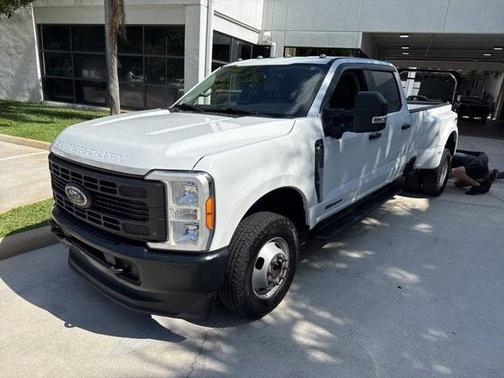 2023 Ford F-350 XL