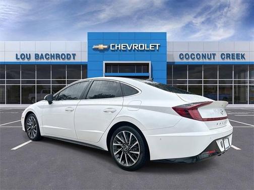 2022 Hyundai SONATA Limited