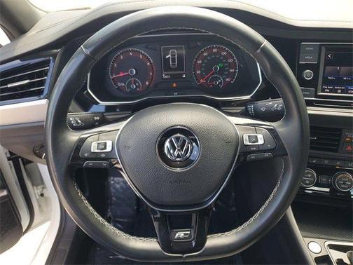 2021 Volkswagen Jetta 1.4T R-Line