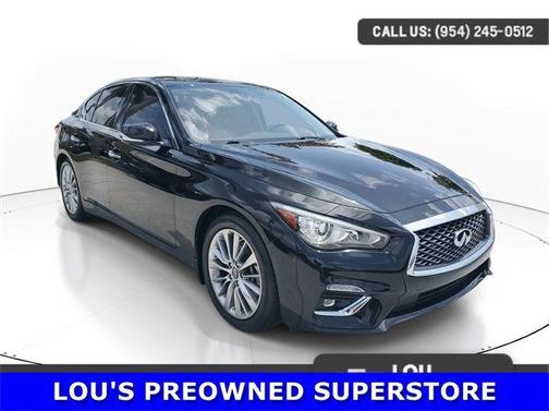 2022 INFINITI Q50 LUXE