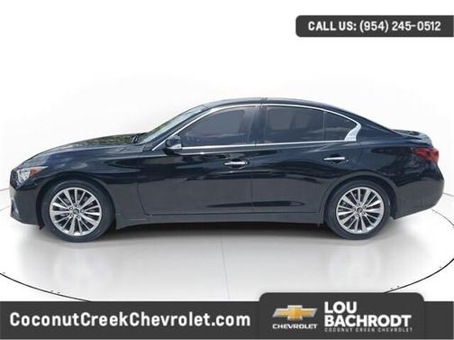2022 INFINITI Q50 LUXE