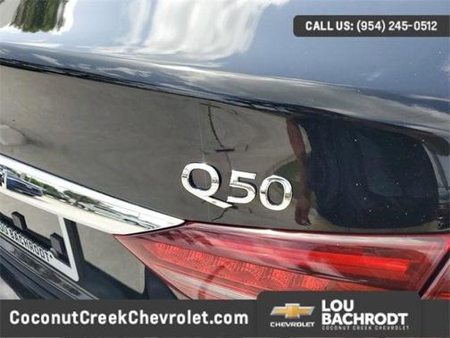 2022 INFINITI Q50 LUXE