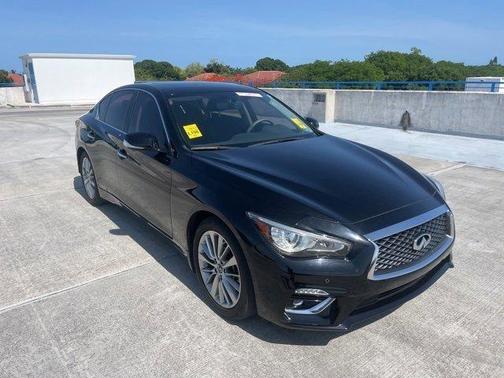 2022 INFINITI Q50 LUXE