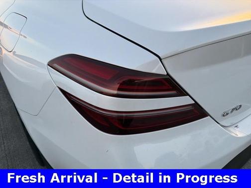 2023 Genesis G70 2.0T