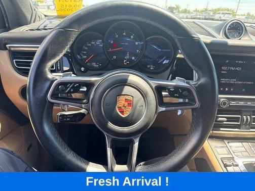 White 2020 Porsche Macan Base