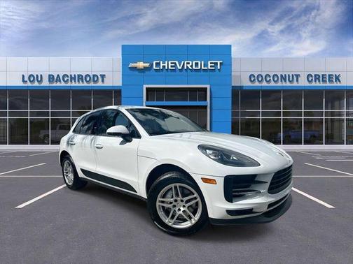 White 2020 Porsche Macan Base