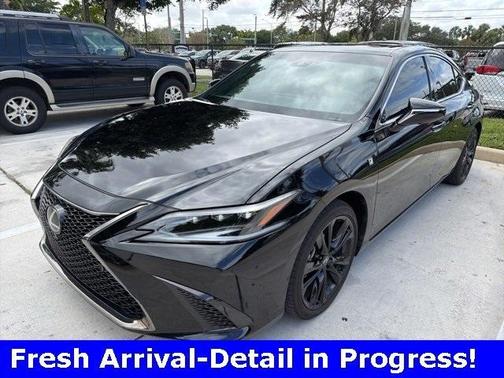 2024 Lexus ES 350 F SPORT Handling