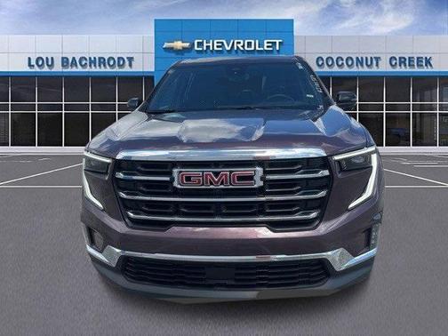 2024 GMC Acadia Elevation