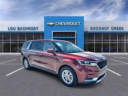 2024 Kia Carnival LX