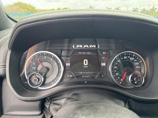 Billet Silver Metallic Clearcoat 2024 RAM 1500 Laramie