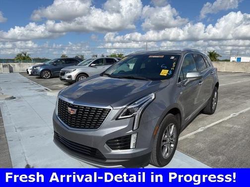 2022 Cadillac XT5 Premium Luxury