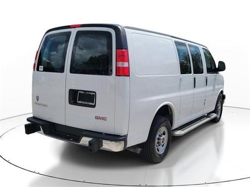 2023 GMC Savana 2500 Work Van